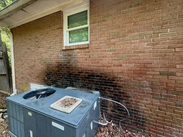Gallery photos for Stunning Brick Home Restoration in [Location]: Image #3