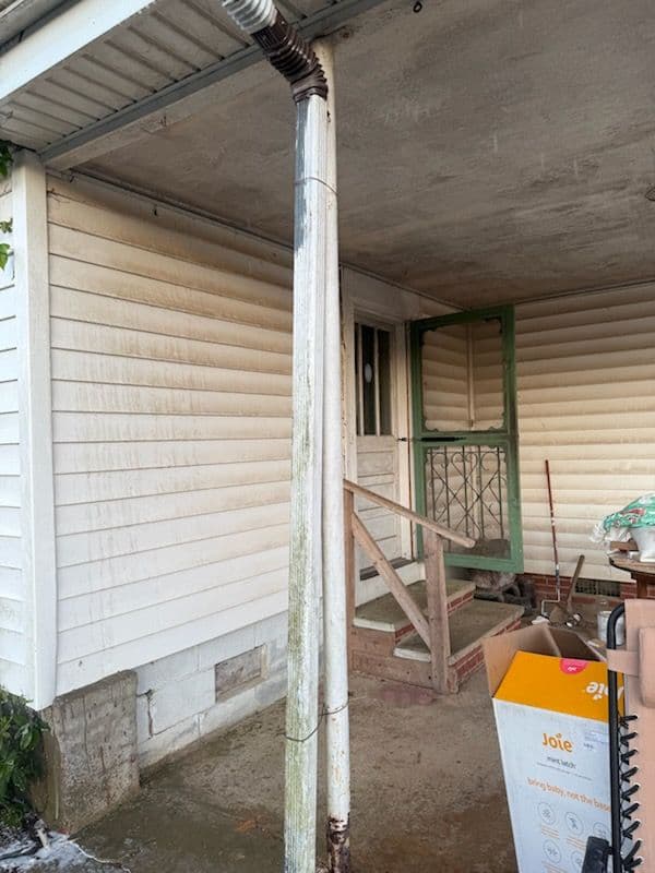 Gallery photos for Transform Your Porch with Carolina Clean: Image #3